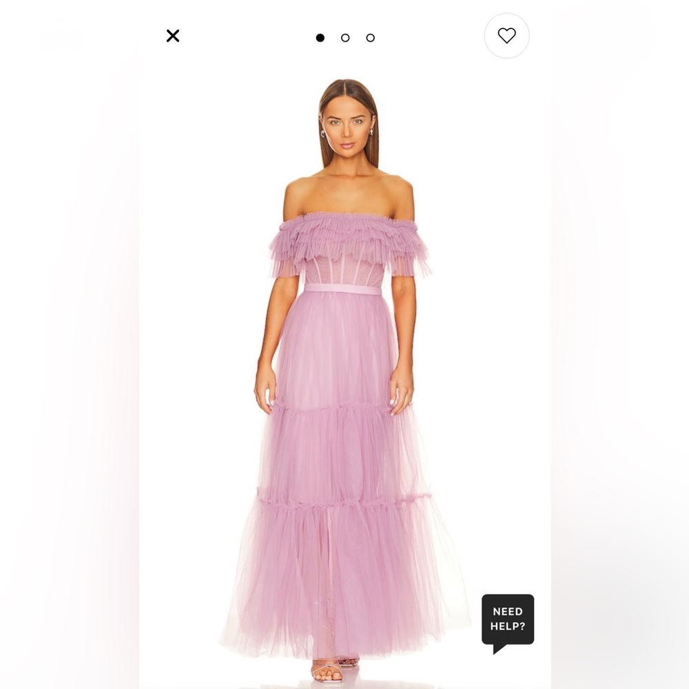 Off Shoulder Tiered Tulle Gown in Lavender Herb
BCBGMAXAZRIA